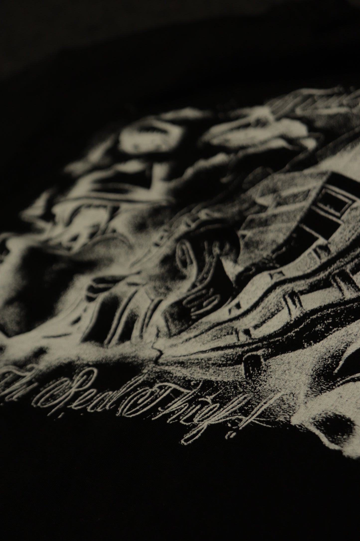 REAL THIEF TEE